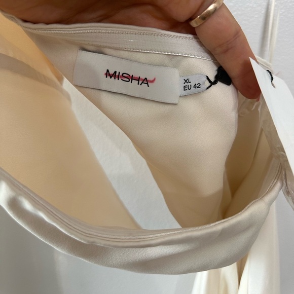 MISHA Blossom Gown - Picture 7 of 10